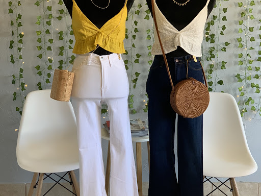 Starlet Boutique - Thumbnail