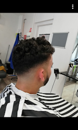 Photo n°8 de MK COIFF CHARTRES à Chartres (Salon de coiffure)