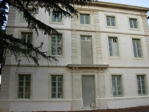 Photo n°7 de ENTREPRISE RANIERI PEINTURE: Artisan peintre bâtiment Ravalement façade enduit Alpes-Maritimes 06 Juan-les-Pins Antibes à Antibes (Façadier)