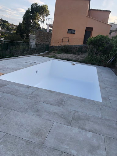 Photo de Benoit Piscines à Valbonne (06560)