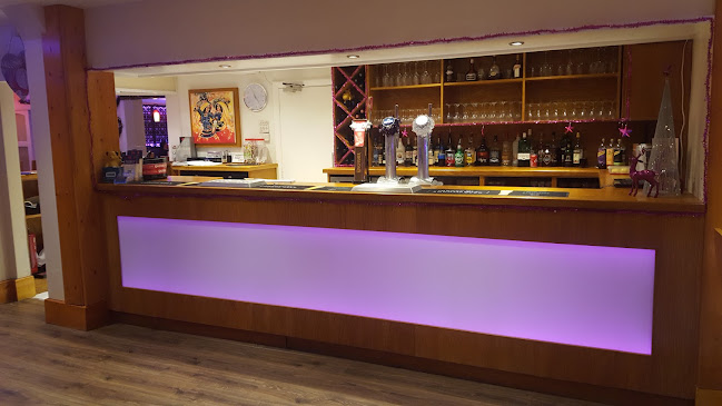 Reviews of Parvin Indian Restaurant in York - Restaurant