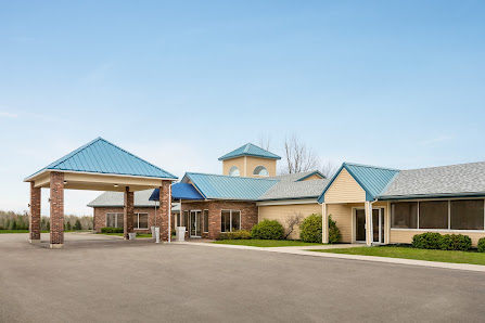 Days Inn & Suites by Wyndham Moncton 2515 Mountain Rd, Moncton, NB E1G 2W4, Canada