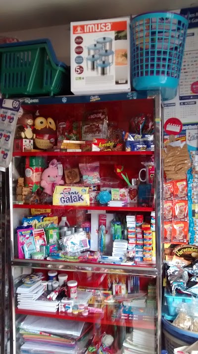 Photos of Store Los Robles