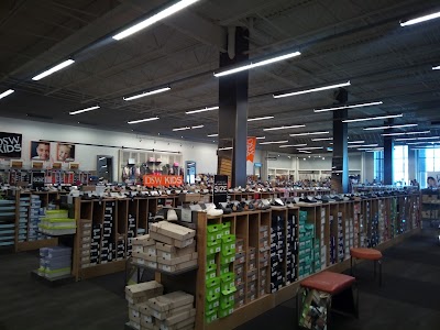 DSW Designer Shoe Warehouse