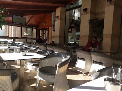 Photos of Thalia Caf&eacute; Palace