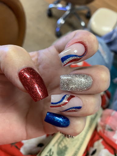 Andy D. Nails - Visual