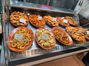 Photo n°5 de Rôtisserie Cave Du Portugal à L'Isle-Adam (Cave à vins)