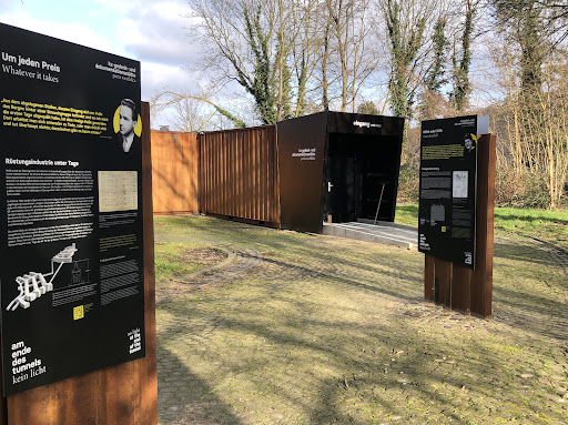 KZ-Gedenkstätte Porta Westfalica Ausstellung "Am Ende des Tunnels kein Licht"