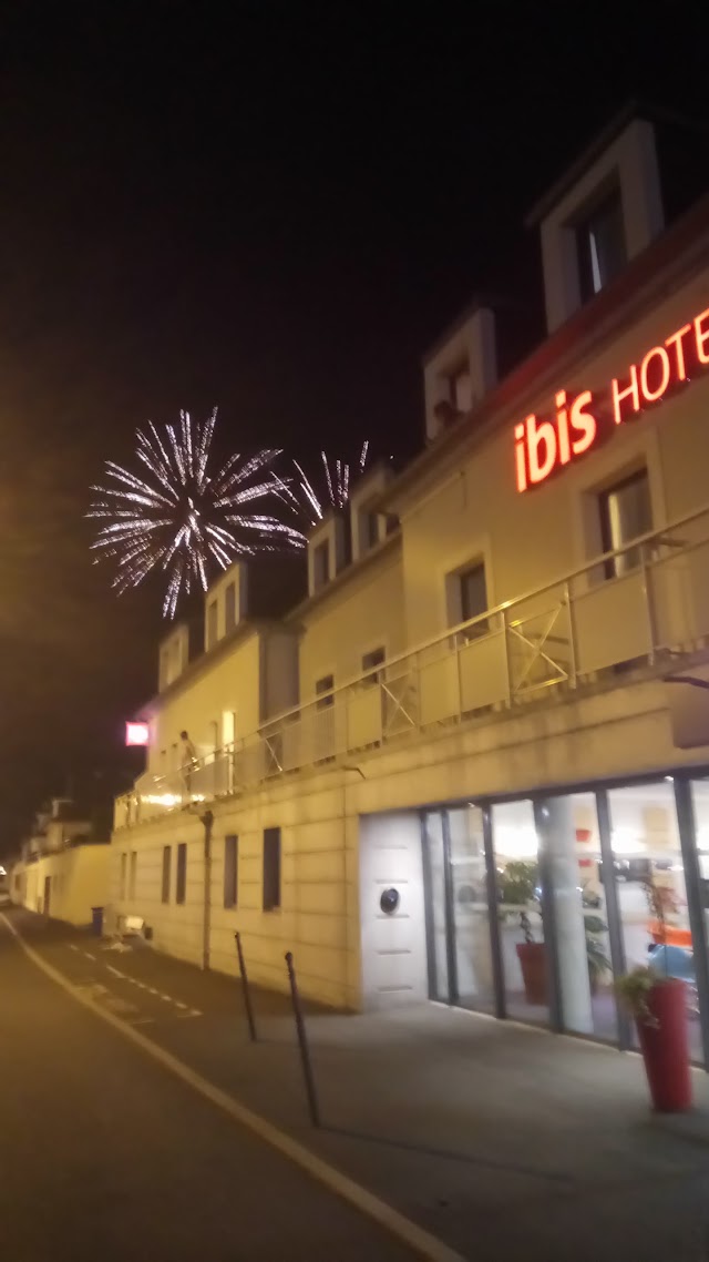 Hotel ibis Bayeux Port en Bessin