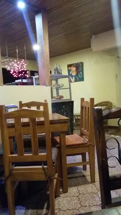 Photos of Vane's Caf&eacute; Lounge