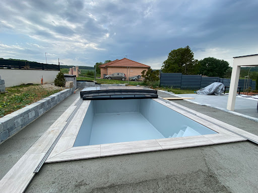 Photo de MB5 Piscine à Chablis (89800)