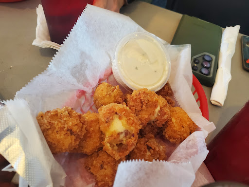 Wild Wings Restaurant & Lounge - Thumbnail