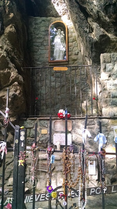 Photos of Gruta Virgen De Las Nieves