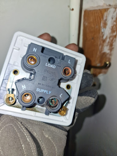 Electricians ASAP - Thumbnail