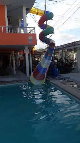 HOTEL PLAYA CLARITA - Atacames