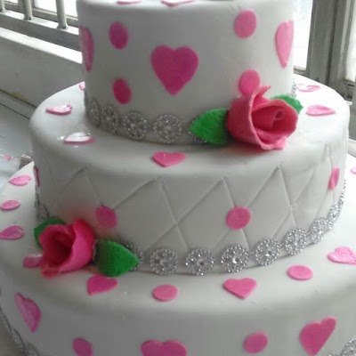 Photos of Valentine cake house-naivasha