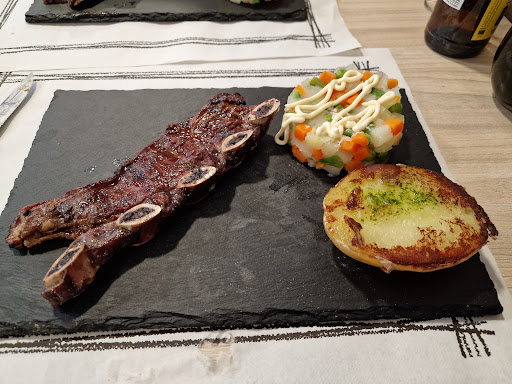 Cabrera's - Visual