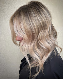 Photo n°12 de UKIYO hair à Avignon (Salon de coiffure)