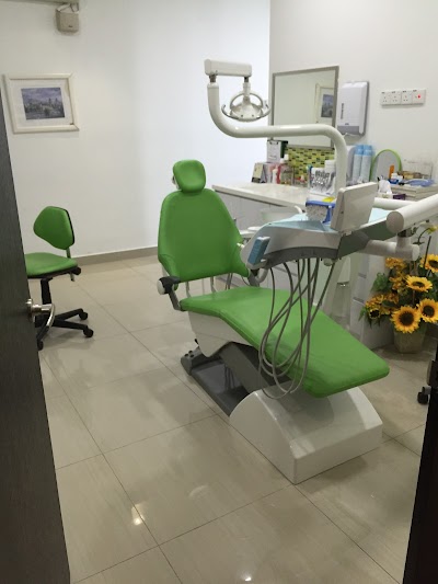 Dentist