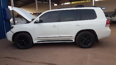 Photos of MALI THE AUTOMOBILE