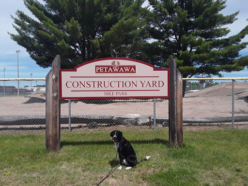 Construction Yard Bike Park - Thumbnail