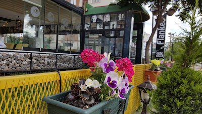 Photos of Flankes Kafe