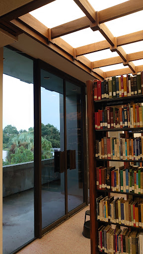 Roux Library - Visual