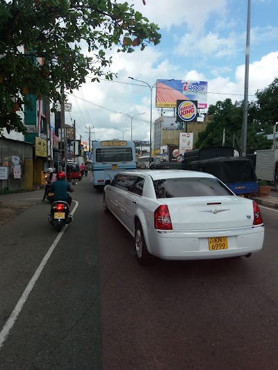 Photos of Kirindiwela Bus Stand