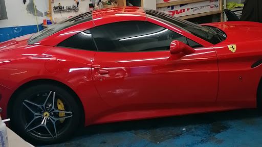 VIP Autotints Logo