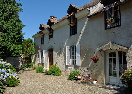 Photo de Gîte La Chataignerie à Asson (64800)