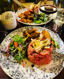 Photo n°137 de Au Petit Marquis à Versailles (Restaurant français)