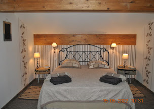 Photo n°2 de L'Oustal de l'Espinouse à Fraisse-sur-Agout (Chambre d'hôtes)