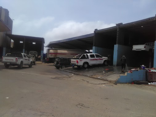 Al-Thaibani Gas Station, Author: جمال صالح