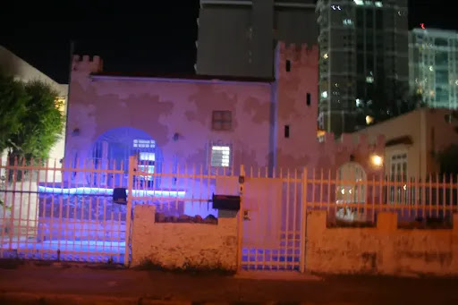 Little Castle 1511 martin travieso san juan P.R. 00911