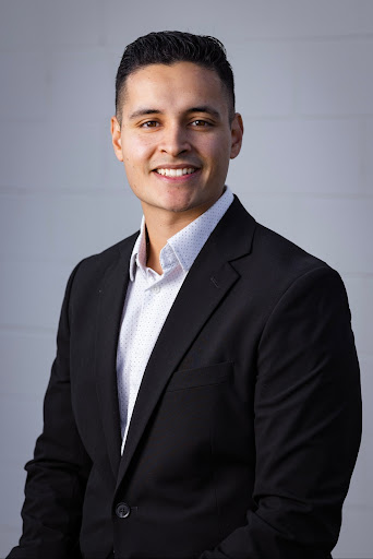 Isaiah Espinoza Real Estate Agent - Thumbnail