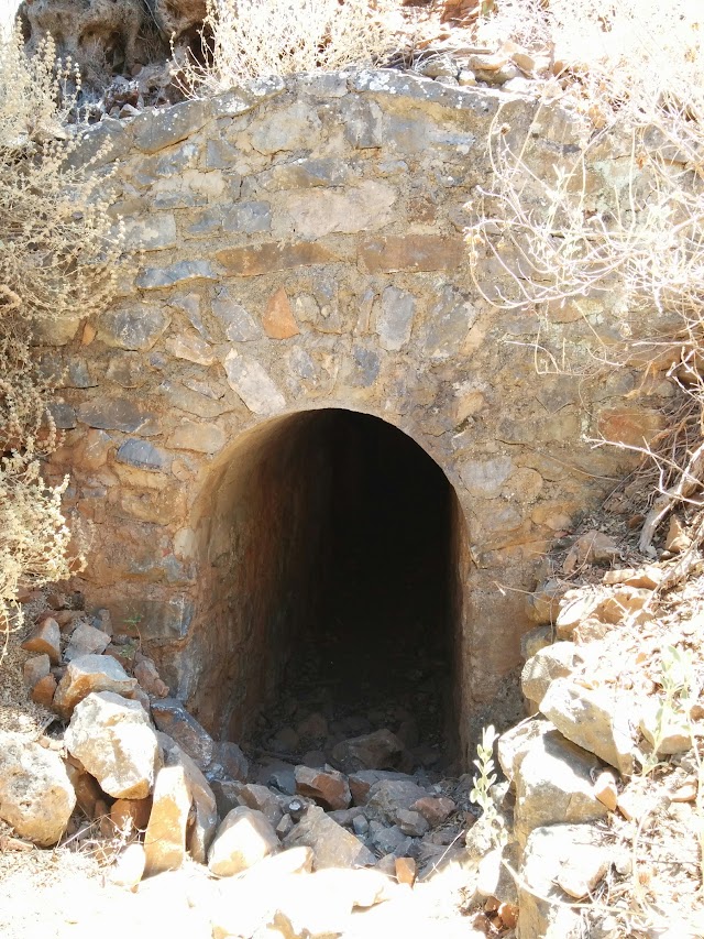 Nazi Bunker - Kokkino Chorio Drapanokefala