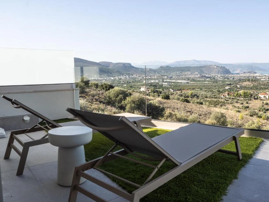 Anniko Suites