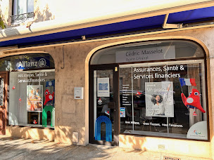 Photo n°12 de Allianz Assurance BRIOUDE EST - CEDRIC MASSELOT à Brioude (Agence d'assurance pour locataires)