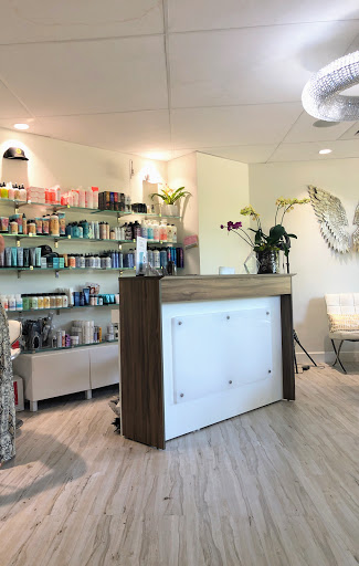 L Squared Salon - Thumbnail