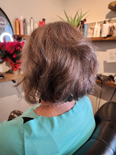 Salon 76082 - Thumbnail