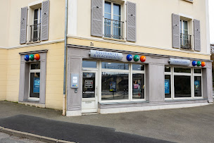 Photo n°2 de MMA Assurances RAMBOUILLET SADI CARNOT à Rambouillet (Agence d'assurance pour locataires)