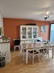 Photo n°10 de IRO Peinture & Décoration (Lucie Bioret) à Pipriac (Entrepreneur spécialisé dans la décoration d'intérieur)