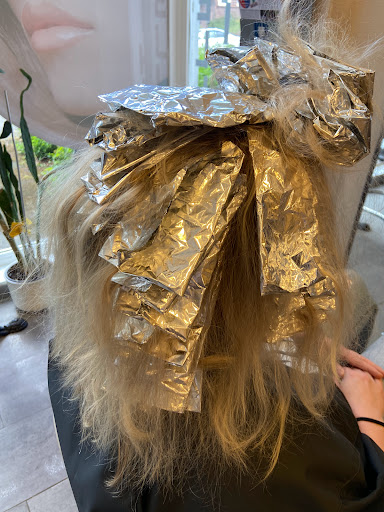 Ellis Salon - Thumbnail