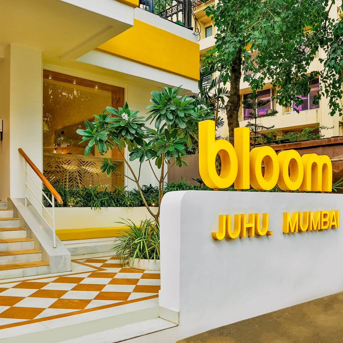 Bloom Hotel - Juhu
