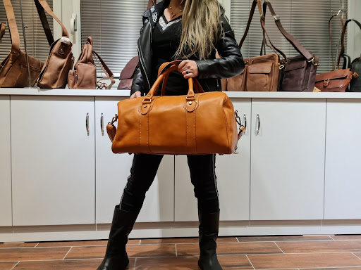 Handbags - Italian genuine leather bags - ShopSmart