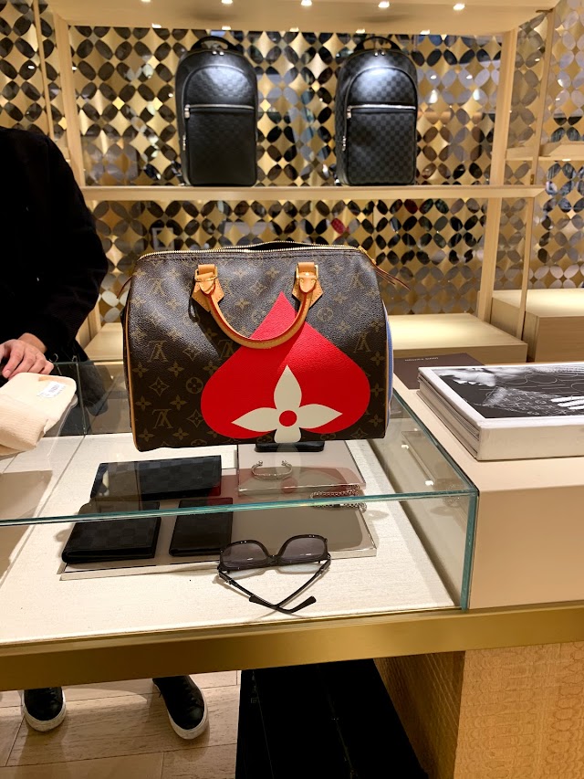 Louis Vuitton Calgary Chinook Centre store, Canada