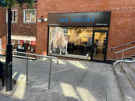Leo Mancini Hairdressers Windsor - Thumbnail