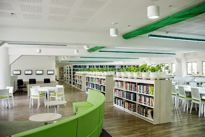 Photos of Library Juan Roa V&aacute;squez