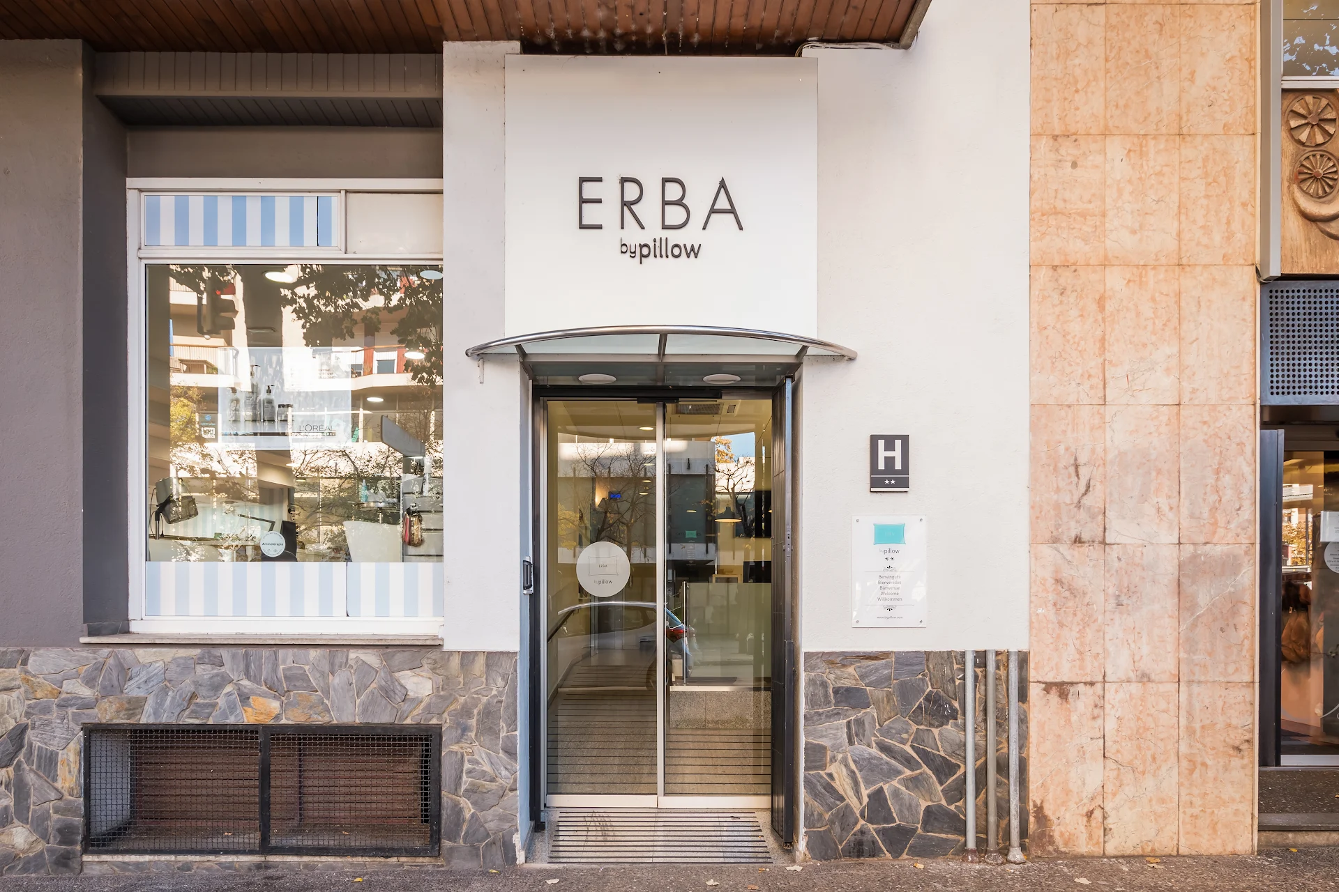 BYPILLOW Erba | Hotel en el centro de Girona