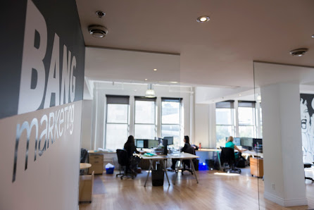 Bang Marketing 60 Rue Saint-Jacques Bureau 301, Montréal, QC H2Y 1L5, Canada